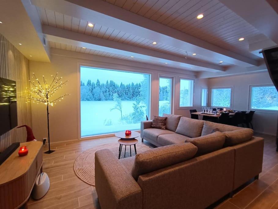 Moekki Ulkoporealtaalla Apartment