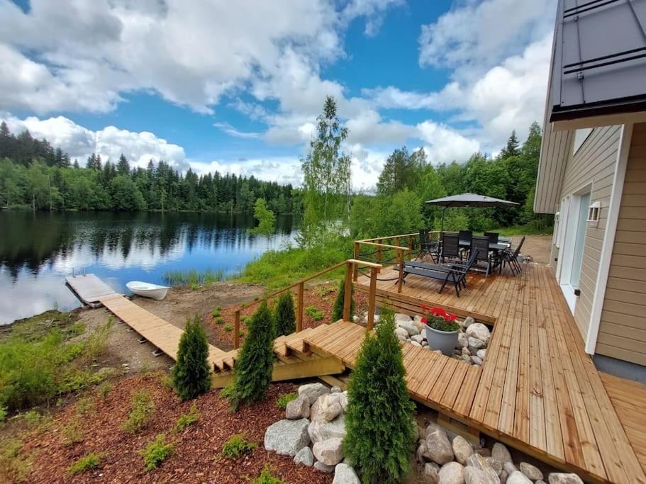 Moekki Ulkoporealtaalla Apartment